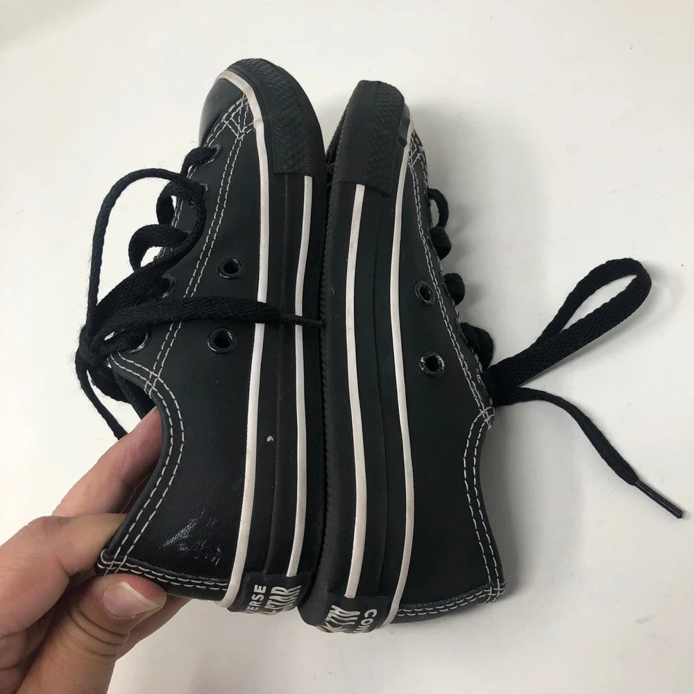 Converse All Star Sneakers Junior 12 Kids Black Leather Low Top 672275C